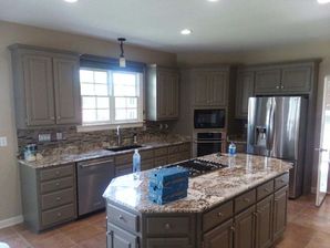 Before & After Cabinet Refinishing in Huntersville, NC (2)