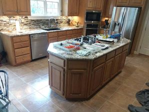 Before & After Cabinet Refinishing in Huntersville, NC (3)