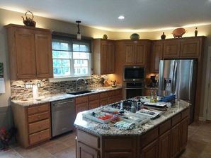 Before & After Cabinet Refinishing in Huntersville, NC (1)