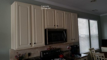 Kitchen cabinet finished