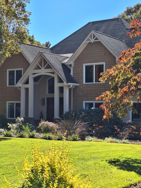 Garage Doors and Exterior In Terrell, NC (3)